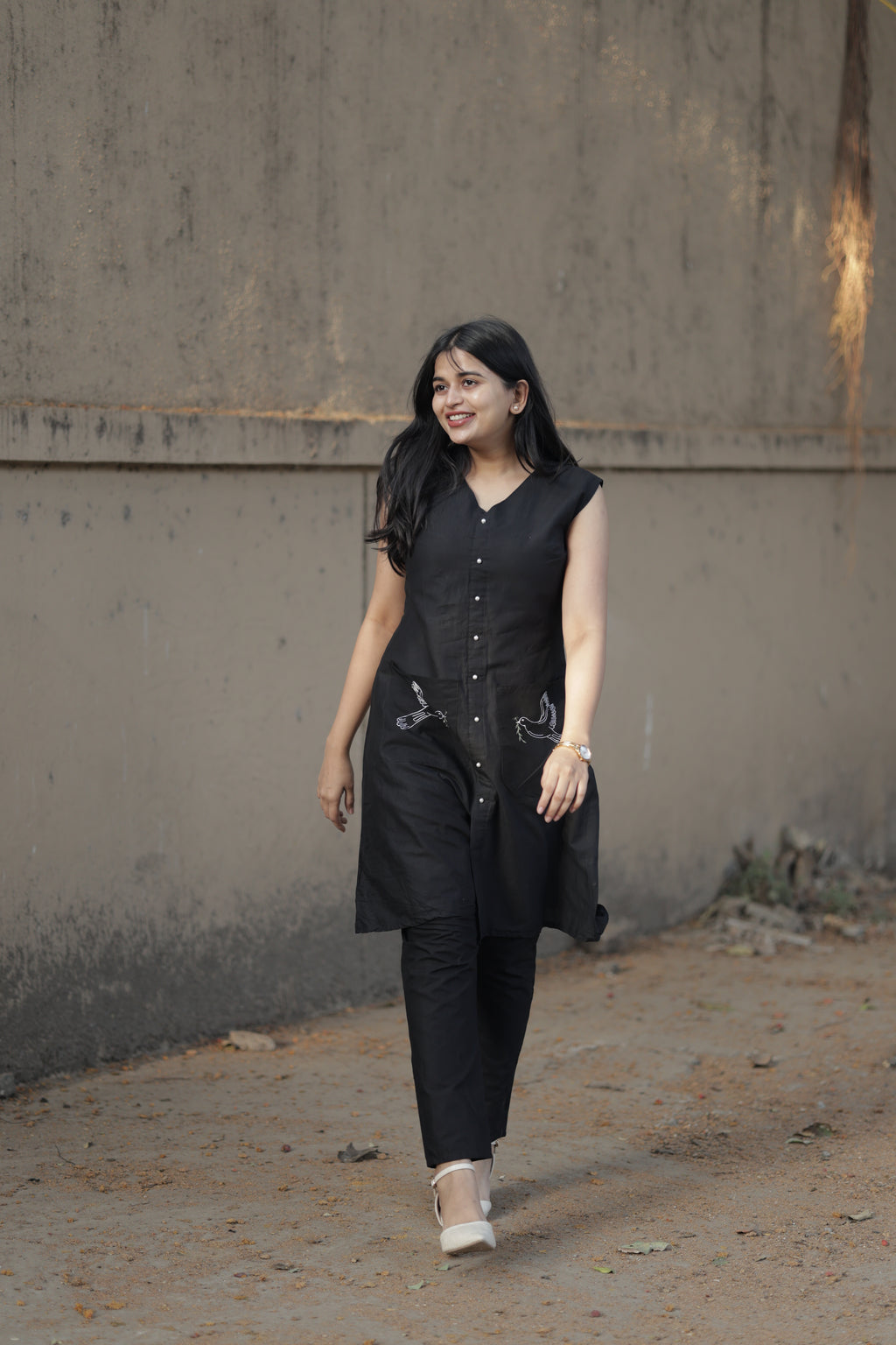 BLACK KURTA SET